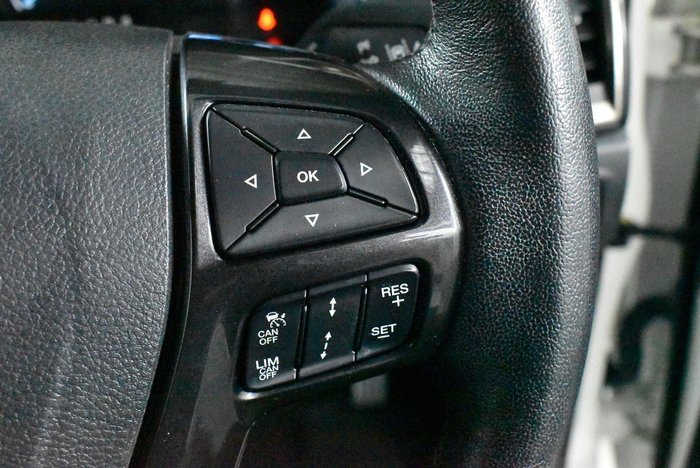 2022 Ford Everest Titanium