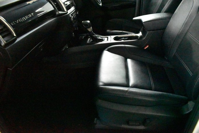 2022 Ford Everest Titanium