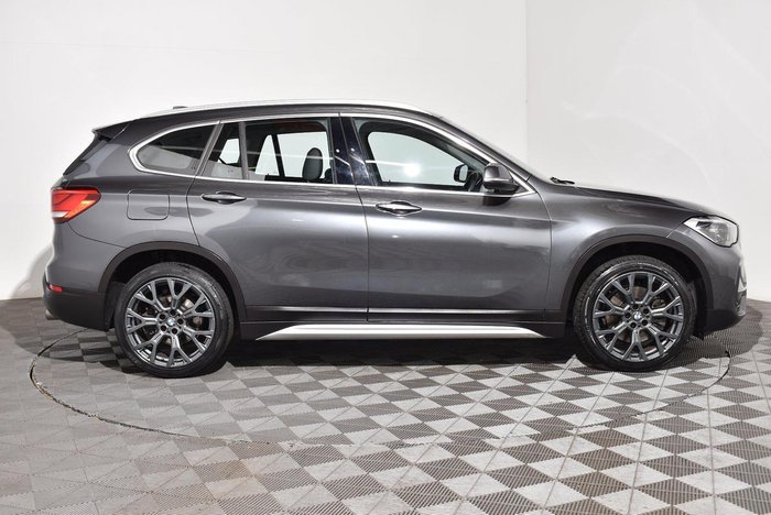 2021 BMW X1 sDrive20i