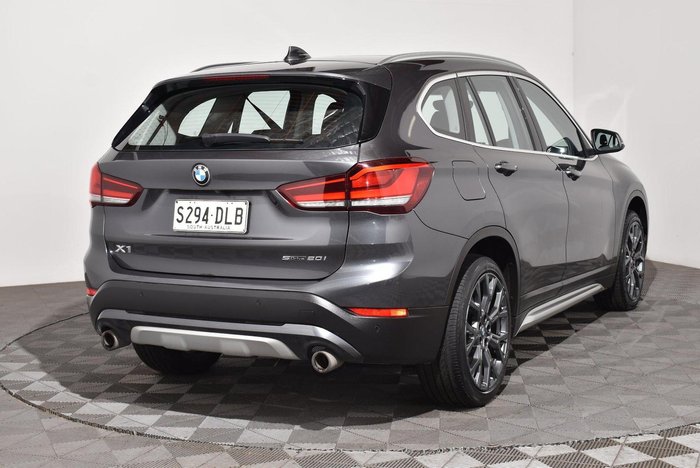 2021 BMW X1 sDrive20i