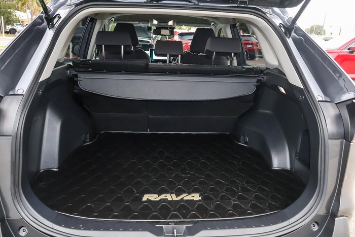 2022 Toyota RAV4 GXL