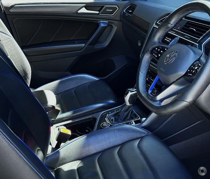 2022 Volkswagen Tiguan R