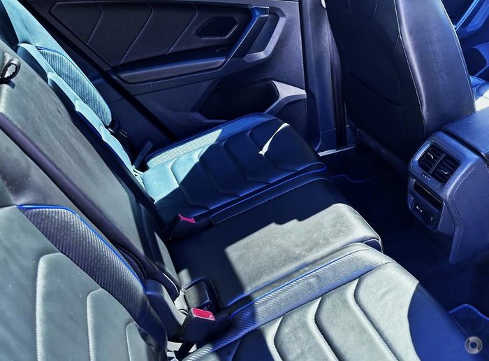 2022 Volkswagen Tiguan R