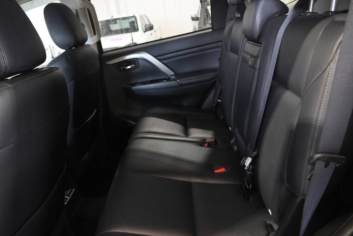 2020 Mitsubishi Pajero Sport Exceed