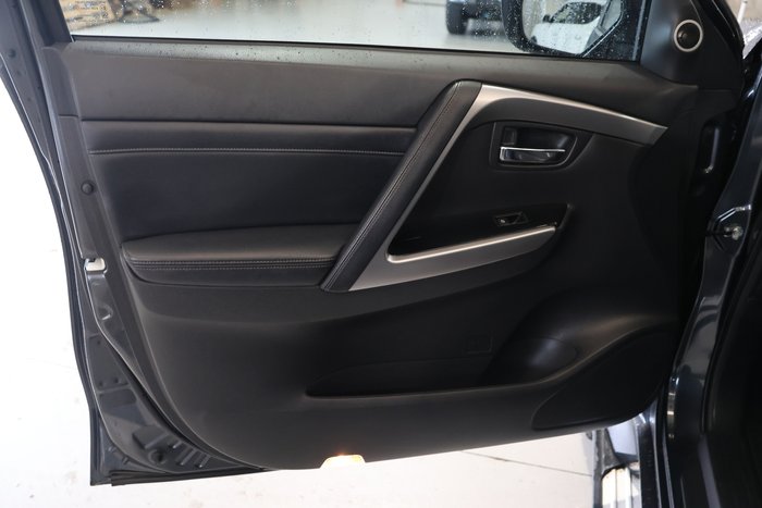 2020 Mitsubishi Pajero Sport Exceed