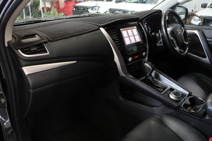2020 Mitsubishi Pajero Sport Exceed