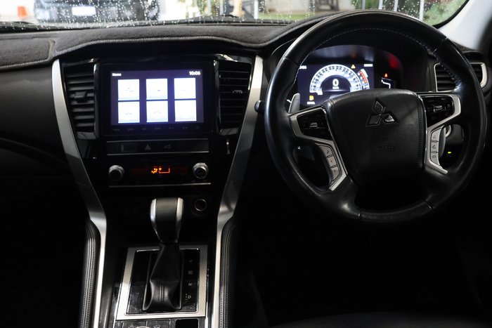 2020 Mitsubishi Pajero Sport Exceed