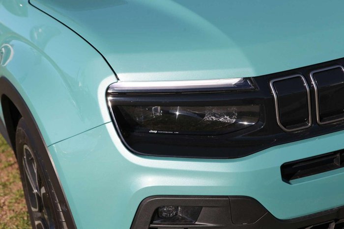 2024 Jeep Avenger Summit
