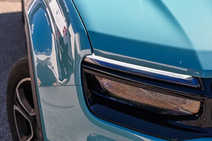 2024 Jeep Avenger Summit