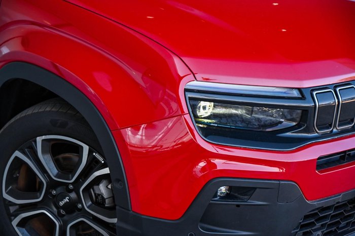 2024 Jeep Avenger Summit