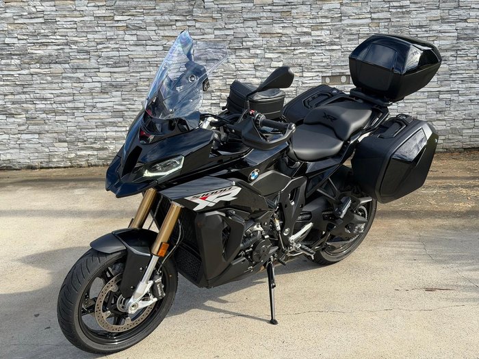 2025 BMW S 1000 XR