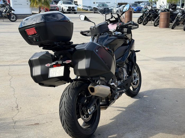 2025 BMW S 1000 XR