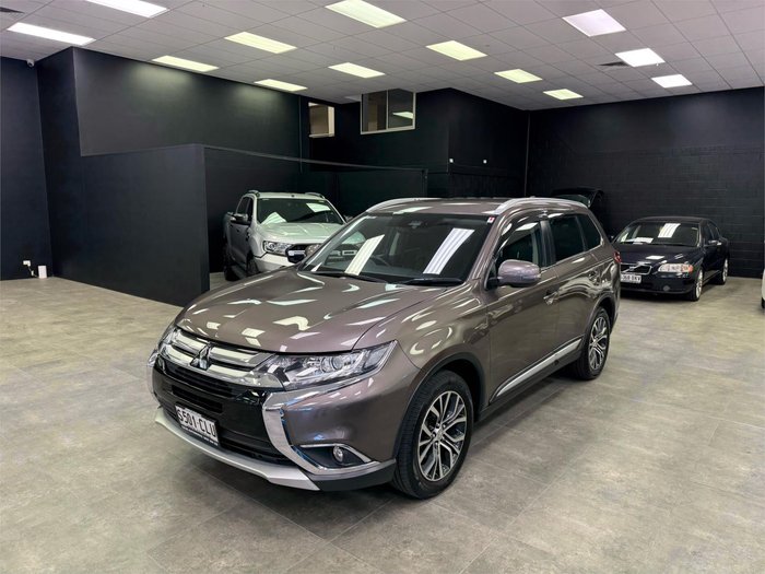 2017 Mitsubishi Outlander LS