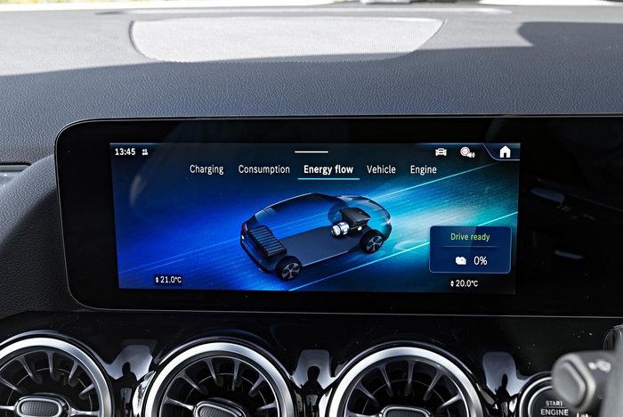 2025 Mercedes-Benz GLA-Class GLA250 e with EQ hybrid technology