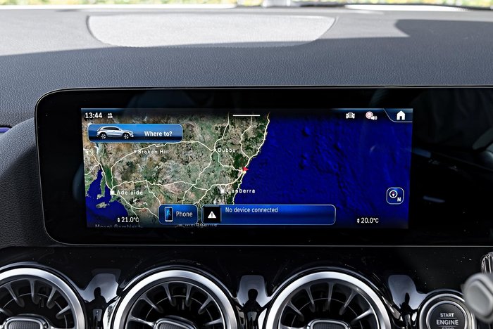 2025 Mercedes-Benz GLA-Class GLA250 e with EQ hybrid technology