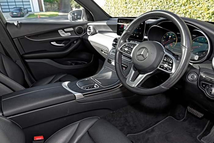 2020 Mercedes-Benz GLC-Class GLC200