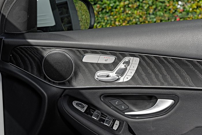 2020 Mercedes-Benz GLC-Class GLC200