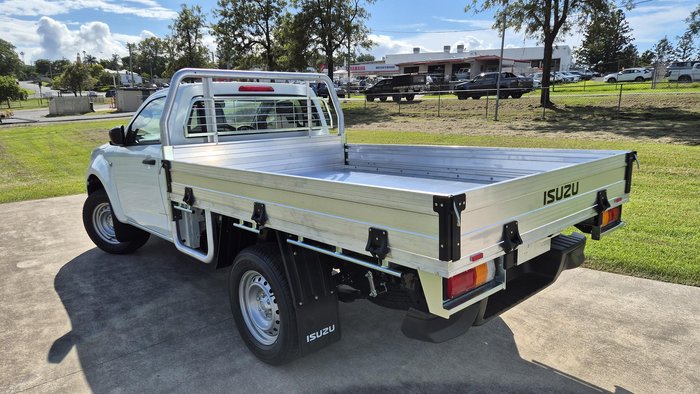 2026 Isuzu D-MAX SX High Ride