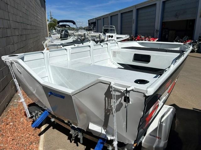2026 QUINTREX F390 Outback Explorer