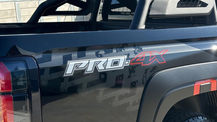 2026 Nissan Navara PRO-4X D27 MY26 4X4 Dual Range Midnight Black