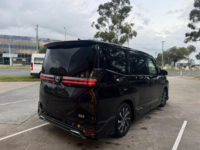2024 Toyota Voxy Hybrid S-Z