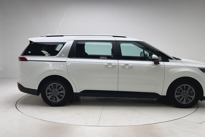 2023 Kia Carnival S
