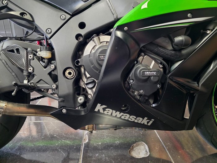 2014 Kawasaki ZX-10R (ABS) GREEN