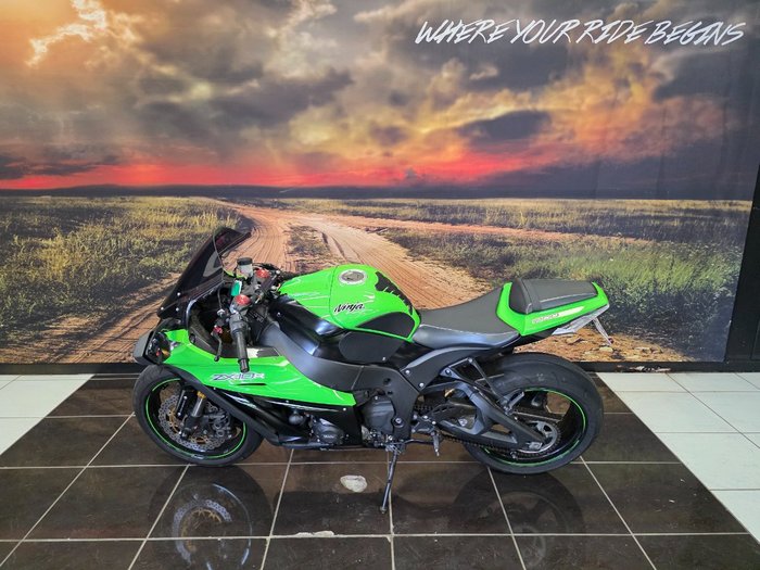 2014 Kawasaki ZX-10R (ABS) GREEN