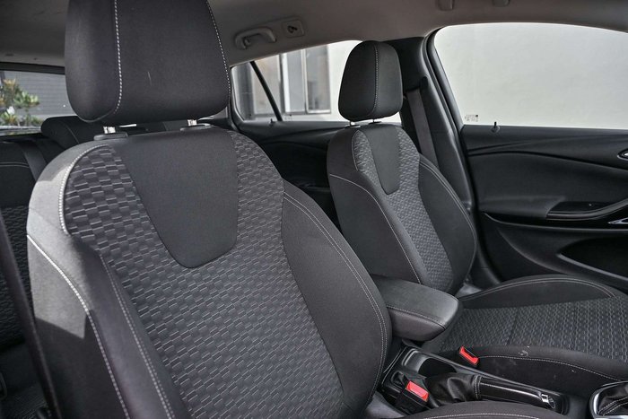 2018 Holden Astra LS+