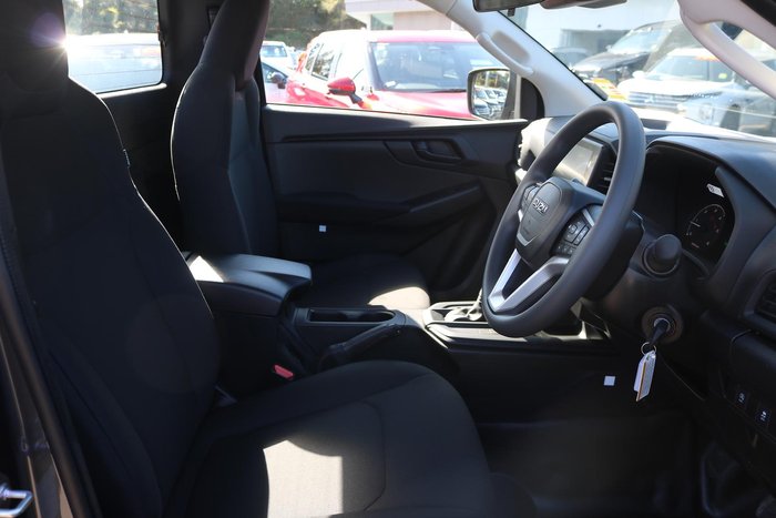 2025 Isuzu D-MAX SX High Ride