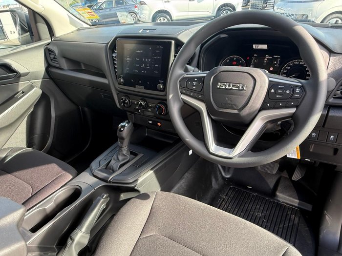 2025 Isuzu D-MAX SX High Ride