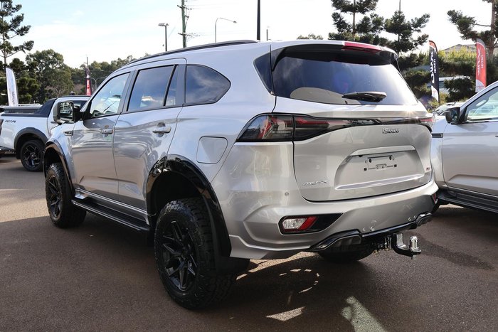 2026 Isuzu MU-X X-TERRAIN