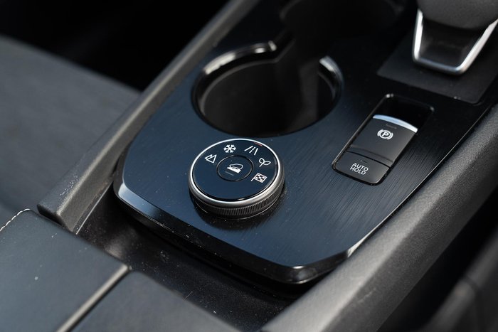 2023 Nissan X-TRAIL ST