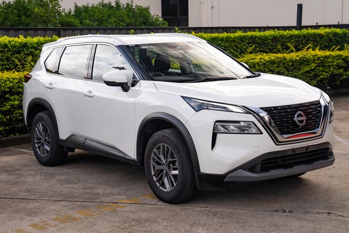 2023 Nissan X-TRAIL ST