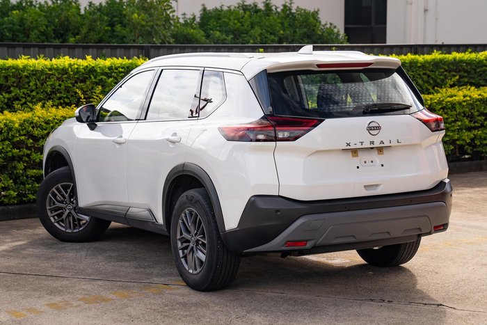 2023 Nissan X-TRAIL ST