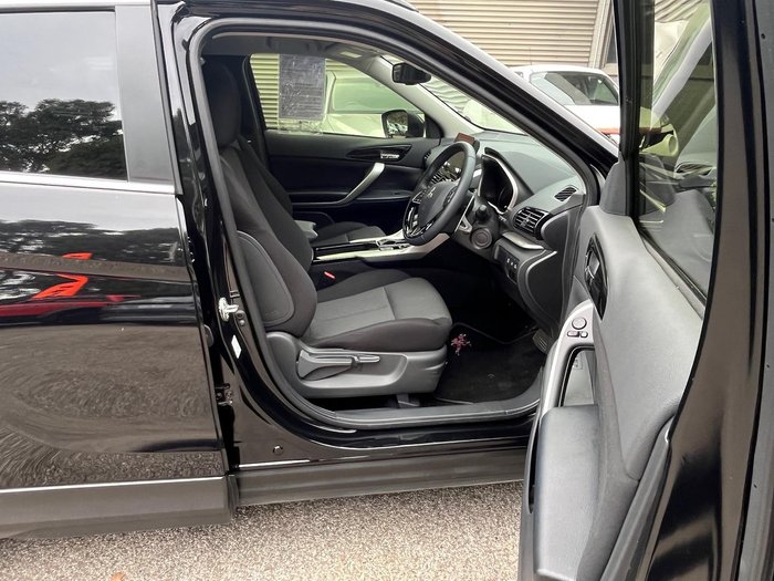 2023 Mitsubishi Eclipse Cross LS