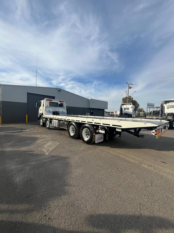 2026 Isuzu F Series FYJ 320-355 AT R67