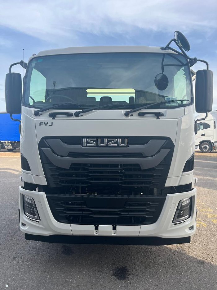 2026 Isuzu F Series FYJ 320-355 AT R67