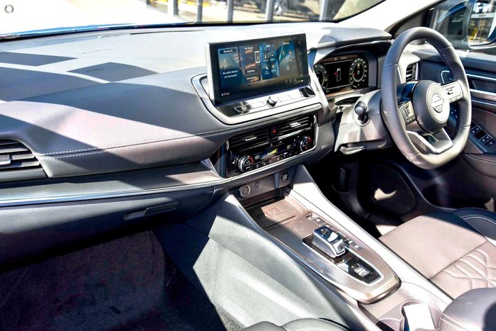 2026 Nissan QASHQAI Ti-L e-POWER J12 MY26 Magnetic Blue with Onyx Black Roof