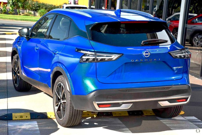 2026 Nissan QASHQAI Ti-L e-POWER J12 MY26 Magnetic Blue with Onyx Black Roof