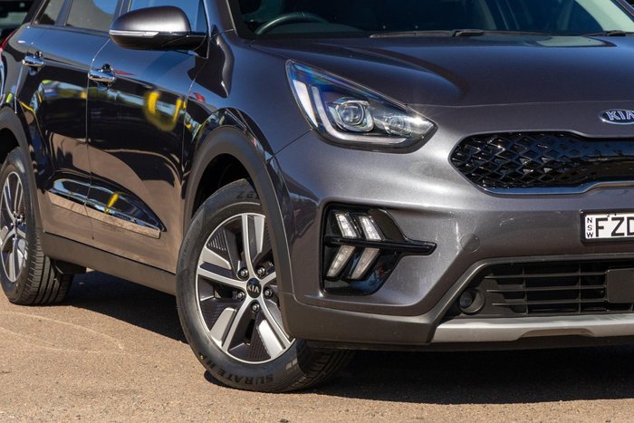 2021 Kia Niro Hybrid S