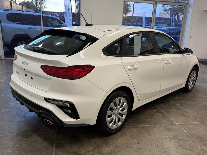 2024 Kia Cerato S