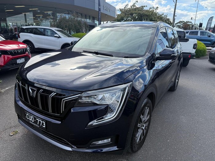 2024 Mahindra XUV700 AX7L