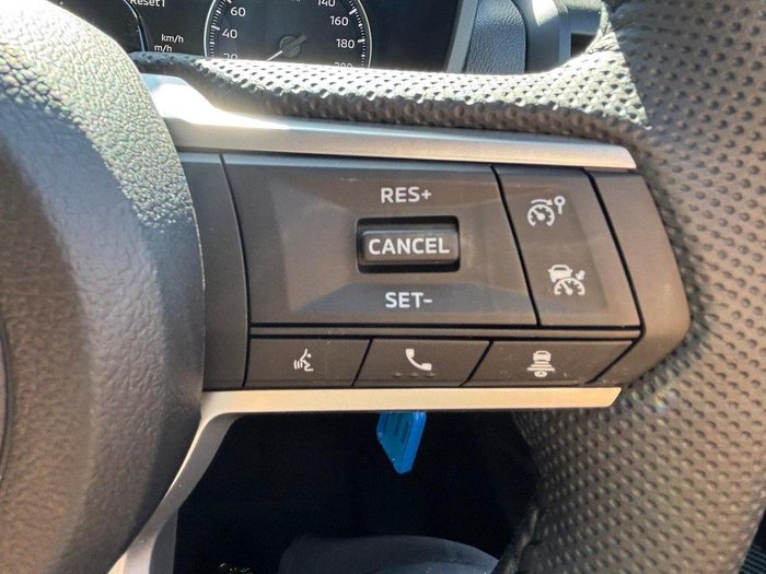 2026 Nissan Navara ST