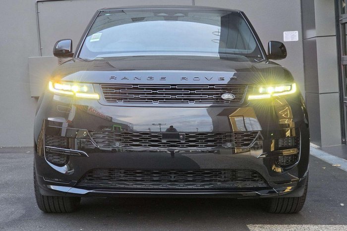 2026 Land Rover Range Rover Sport D250 Dynamic SE