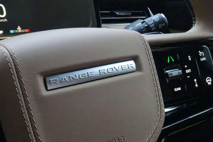 2026 Land Rover Range Rover Sport D250 Dynamic SE