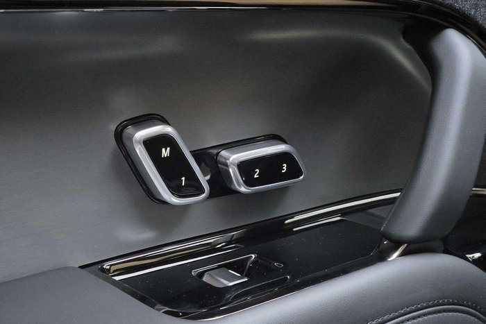 2026 Land Rover Range Rover Sport D250 Dynamic SE