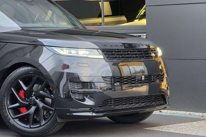 2026 Land Rover Range Rover Sport D250 Dynamic SE