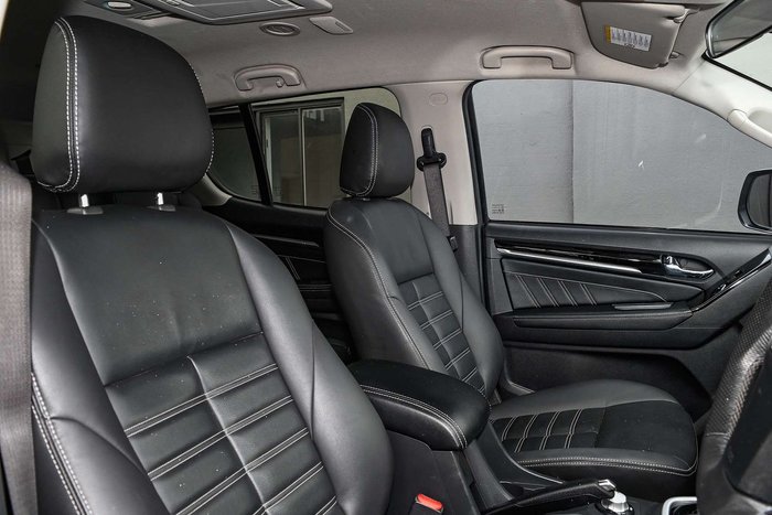 2021 Isuzu MU-X LS-T