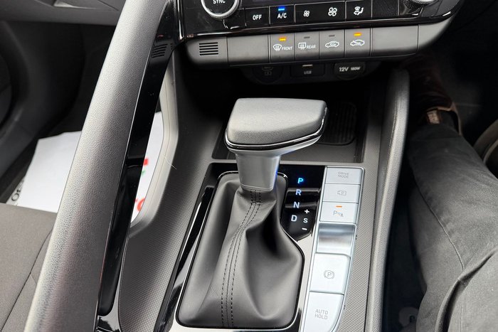 2025 Hyundai i30 Hybrid